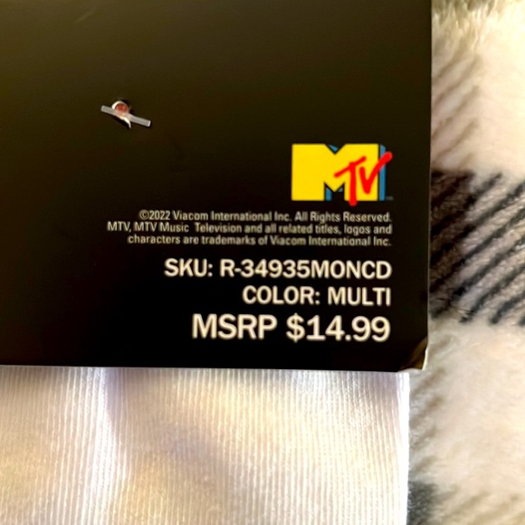 ODD SOX Mtv Music Television Socks Fits Size 6-13 - Picture 3 of 3